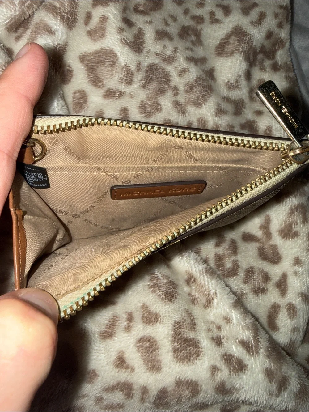 Michael Kors Metallic Gold Signature Card Case with Keyring White Wallet Leather